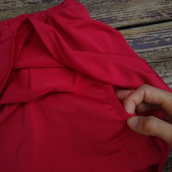 Adorable red tennis skirt size S - Picture 10 of 10